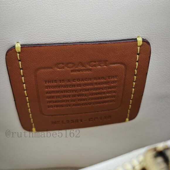 tabby Coach shoulder bag 26 with quilting - Picture 13 of 16